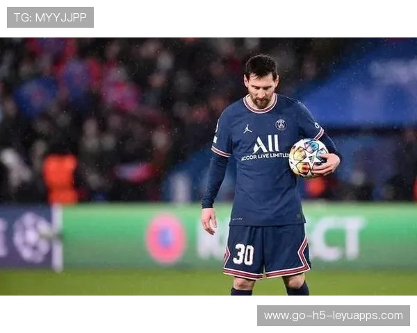 9场狂轰7球！37岁巨星重返巅峰，巴萨捡到宝，难怪不要梅西回归，巴萨前瞻_2021首战梅西复出 踢副班长