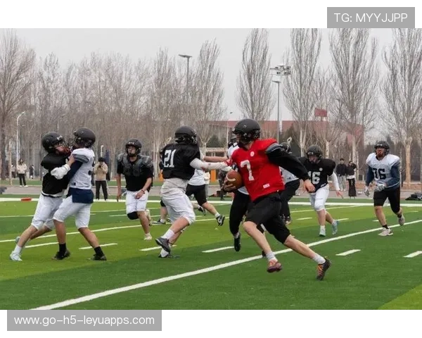 场内狂欢：运动员“冲刺到底”燃爆全场热血！